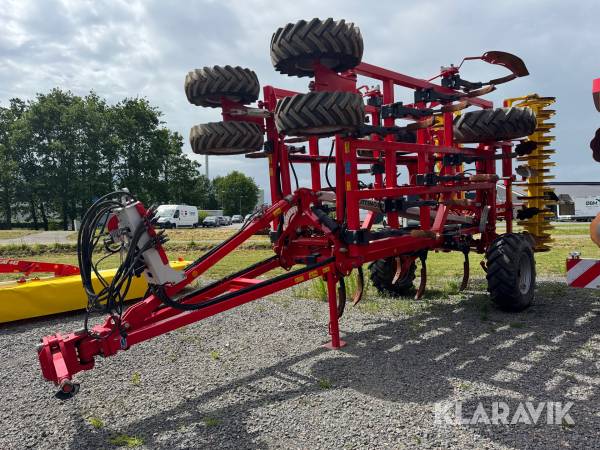 Stubharve Pöttinger Terria 6040