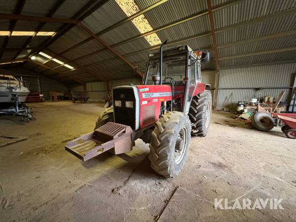 Traktor Massey Ferguson 390T