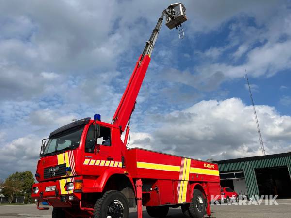Lifttender MAN 18.285 24 meter - 4x4