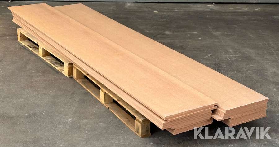 Samlet parti brandhæmmende MDF 12 mm - 24 styk