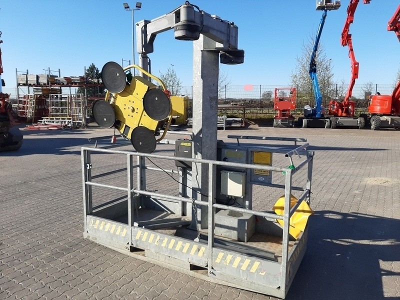 Kurv med vakuum løfter  