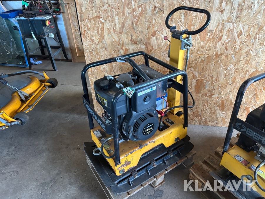 Pladevibrator Bernards RT250