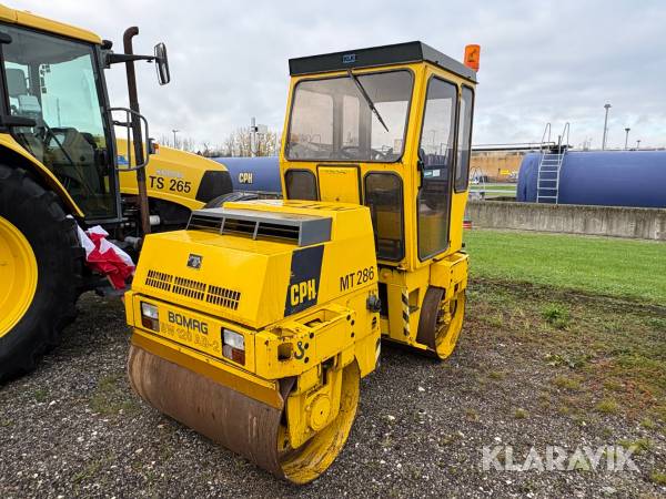 Knækstyret vibrationstromle Bomag BW 120 AD-2