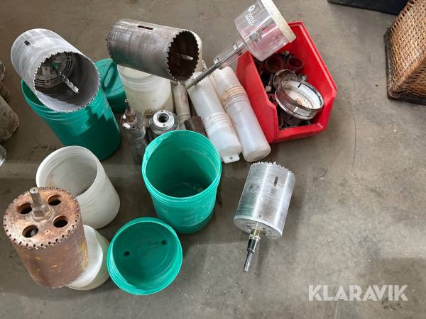 Hulbor træ assorteret størrelser bl.a. 130mm