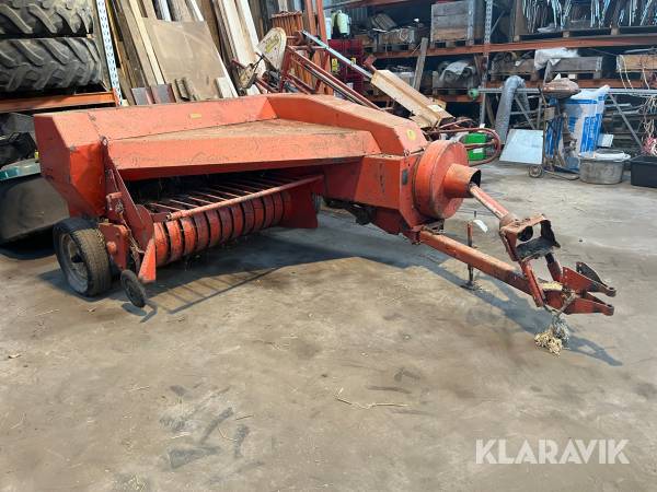 Ballepresser New Holland S268