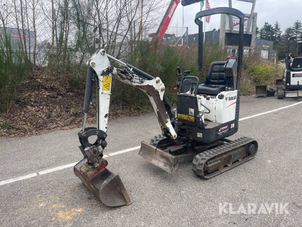 Gravemaskine Bobcat E10 med tilt funktion