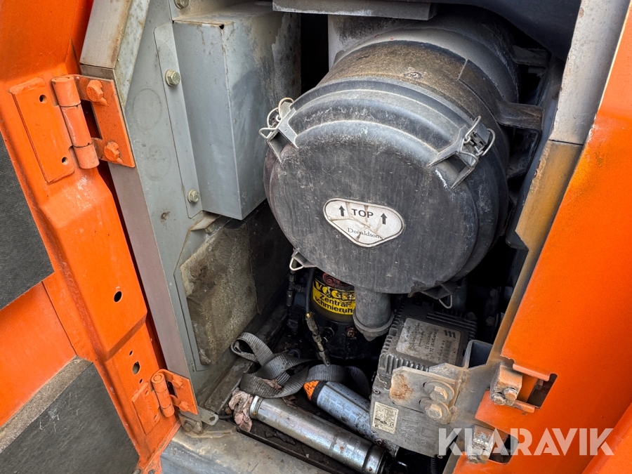 Gravemaskine Hitachi ZX210LV-3