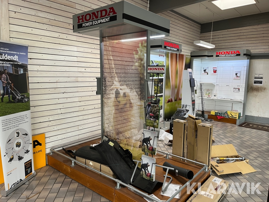 Display/udstilling reol 4 display