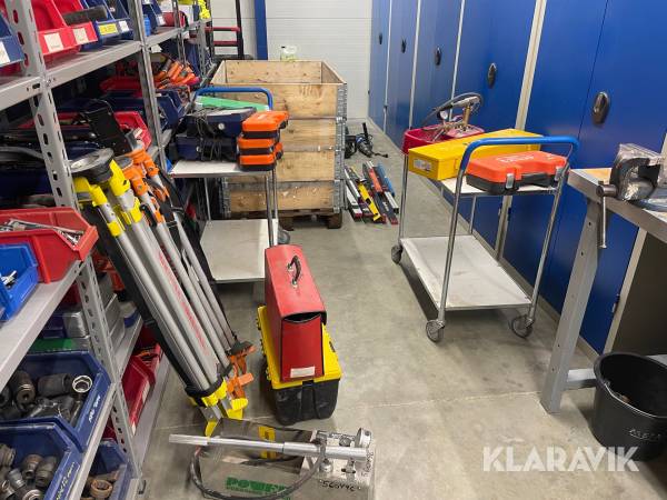 Stort Lot af diverse håndværktøj og tilbehør