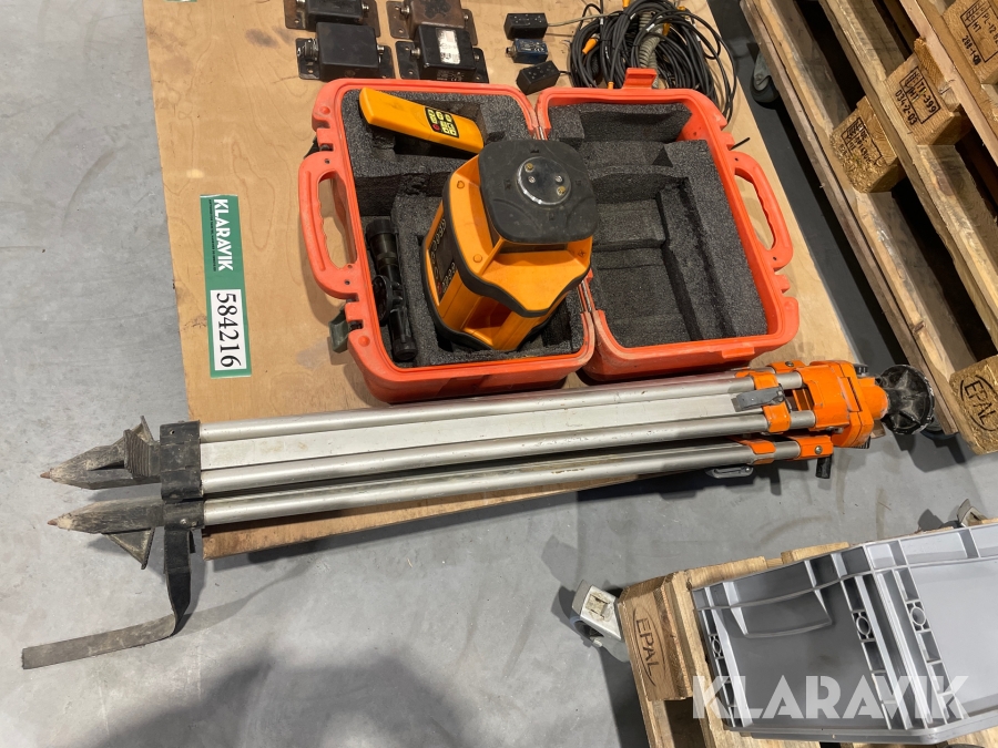 2D maskinstyring og rotations laser Mikrodigger – GEO Fennel XC2 - FL 400-HA-G