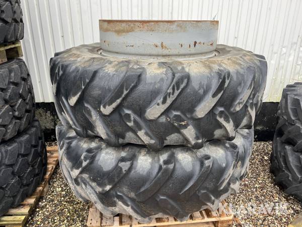Tvillingehjul Michelin 20.8R38 - 2 styk - med klemmer