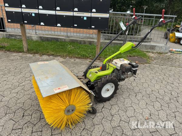 Redskabsbærer Grillo G52 med kost