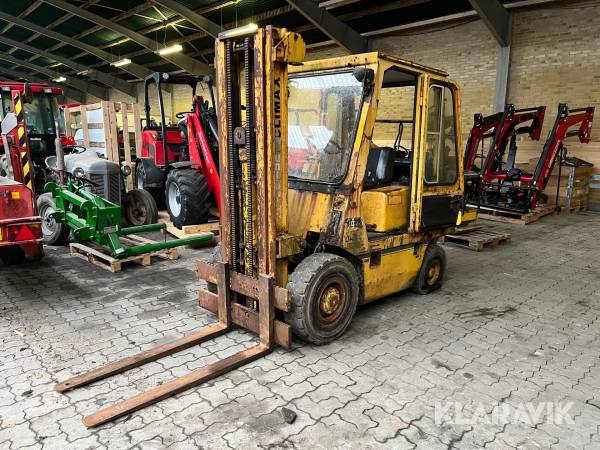 Truck UNITRUCK DA 25