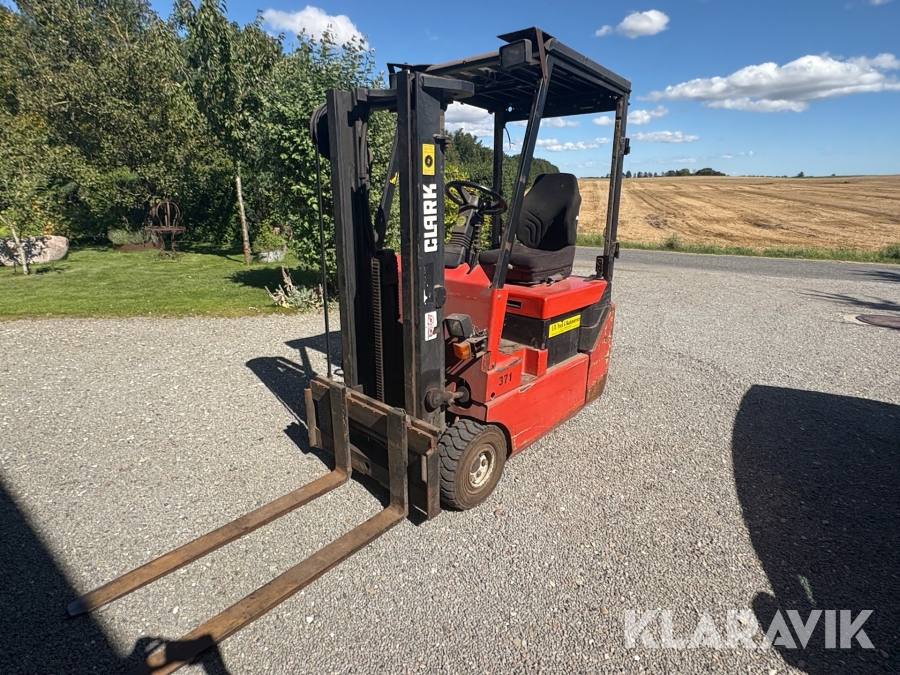 El Truck Clark CTM 12 X