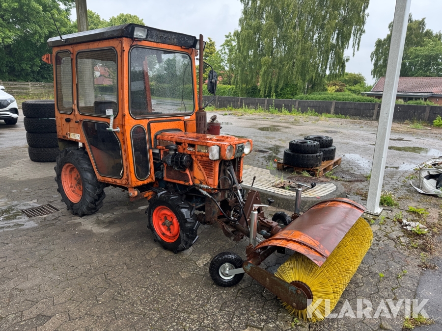Kompakt traktor Kubota B7 100 HD