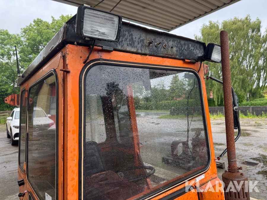 Kompakt traktor Kubota B7 100 HD