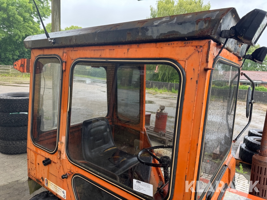 Kompakt traktor Kubota B7 100 HD