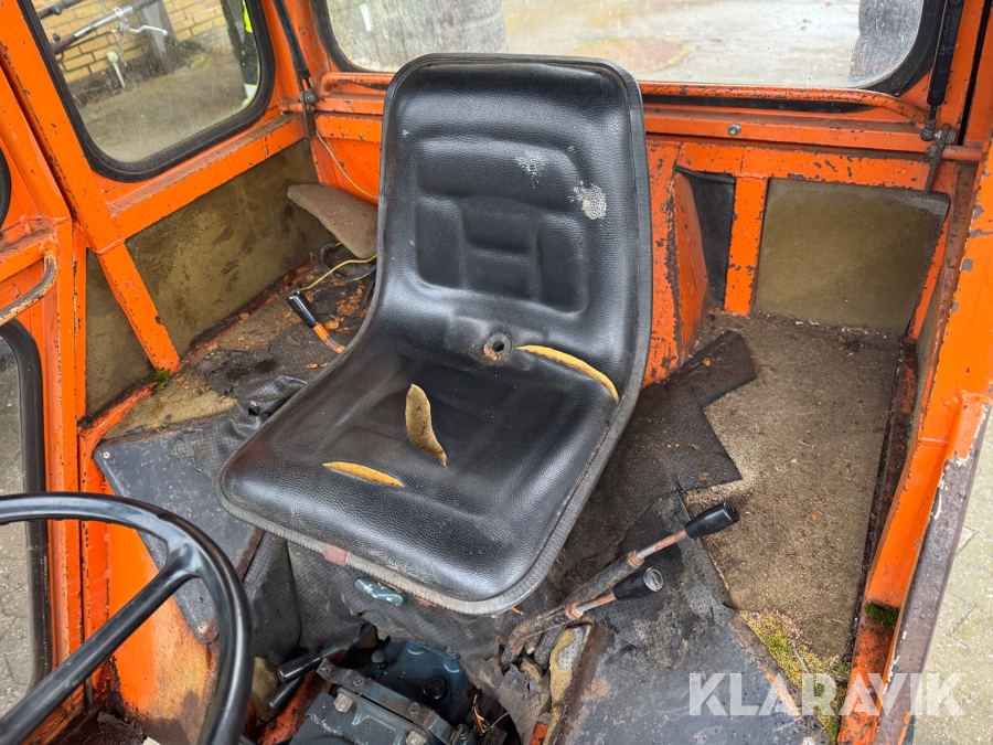 Kompakt traktor Kubota B7 100 HD