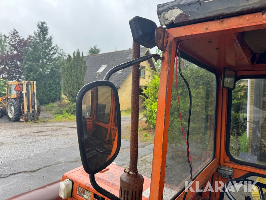 Kompakt traktor Kubota B7 100 HD