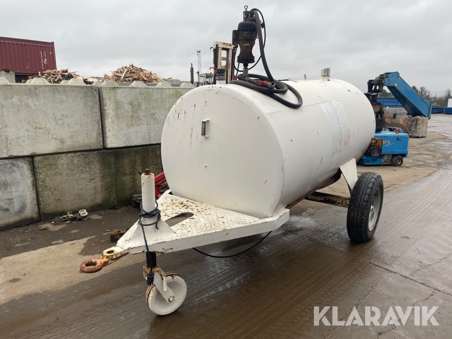 Transportabel dieseltank med pumpe Roug 2500liters