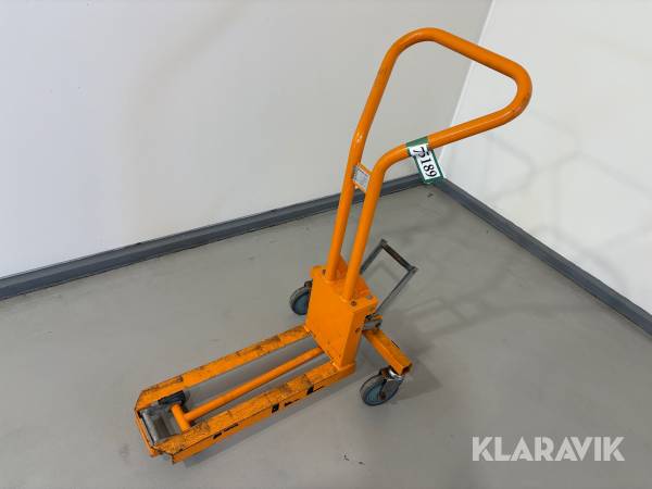 Kvartpalle løfter Still MR200