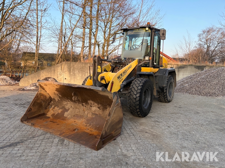 Gummiged New Holland W110D