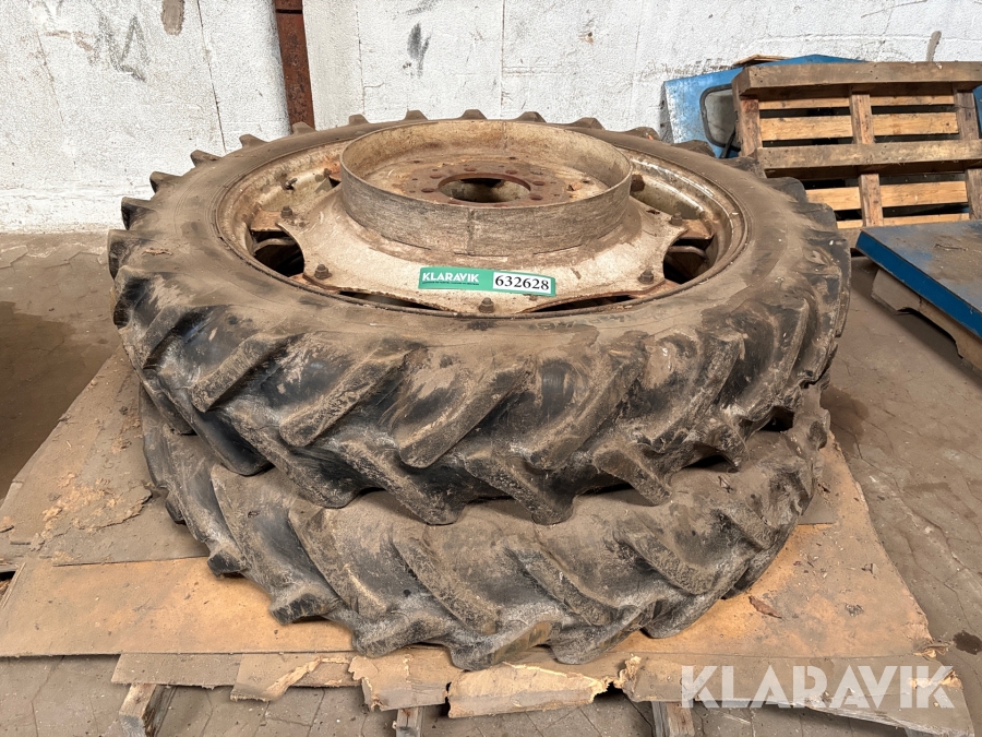Landbrugsdæk Taurus 12.4R46 2 styk