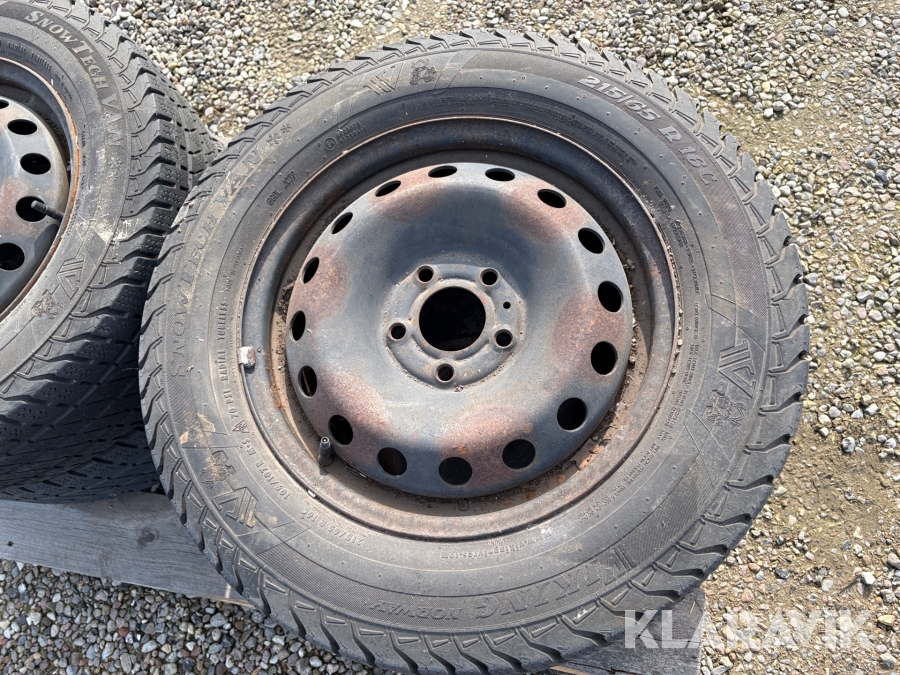 Dæk med fælge Viking Snowtech van