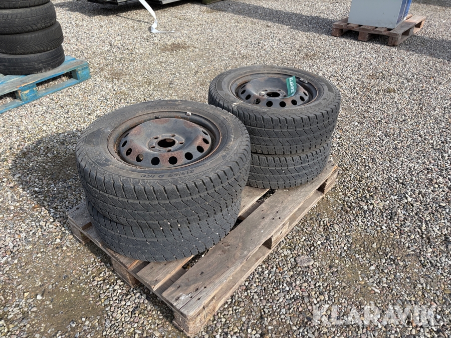 Dæk med fælge Viking Snowtech van