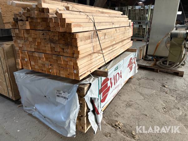 Lægter Vida 38x57x2400 mm cirka 450 styk