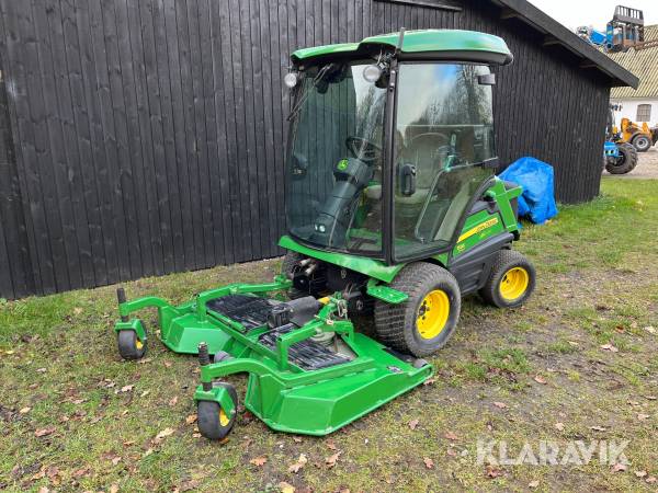 Redskabsbærer John Deere 1585 TerrainCut 4wd