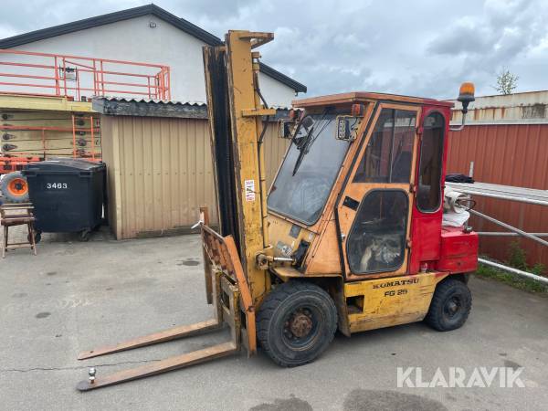 Truck Komatsu FG25-8