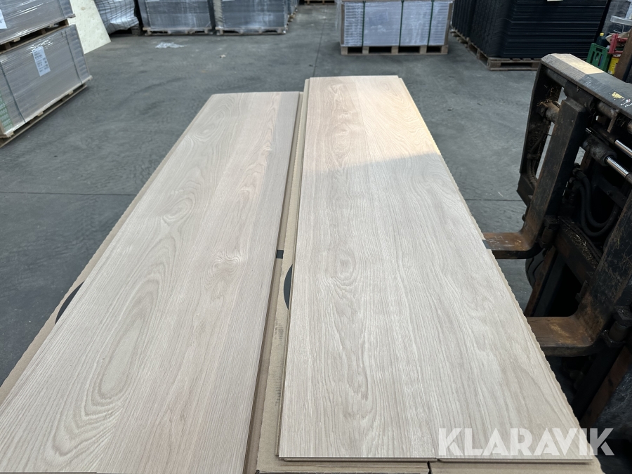 Moland Oak Cork Plank French Cream 58,86m2