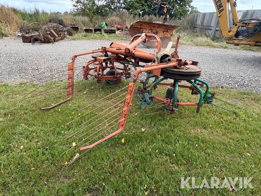 Høvender Kverneland TA 730