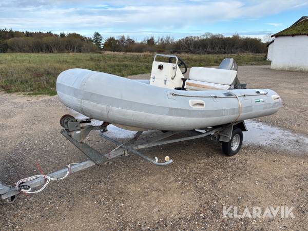 RIB båd Brig 3,40 meter med 20 hk motor og vogn