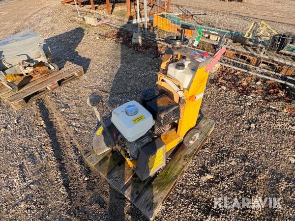 Asfaltskærer Husqvarna FS400