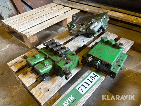 Ventilblok John Deear 3140 3 styk