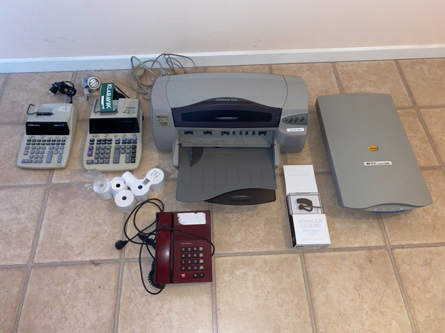Printer, scanner, regnemaskiner.