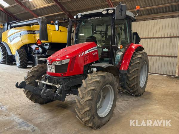 Traktor Massey Ferguson 5610