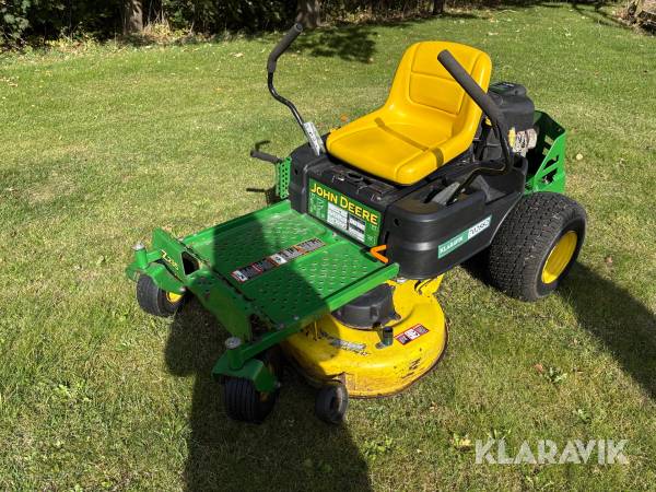 Zero-turn plæneklipper John Deere Z235