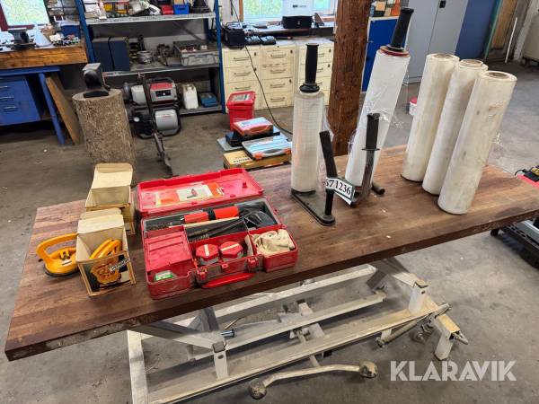 Krudtdrevet sømpistol HILTO DX 400 B og folie ruller