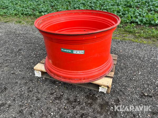 Fælg til traktordæk