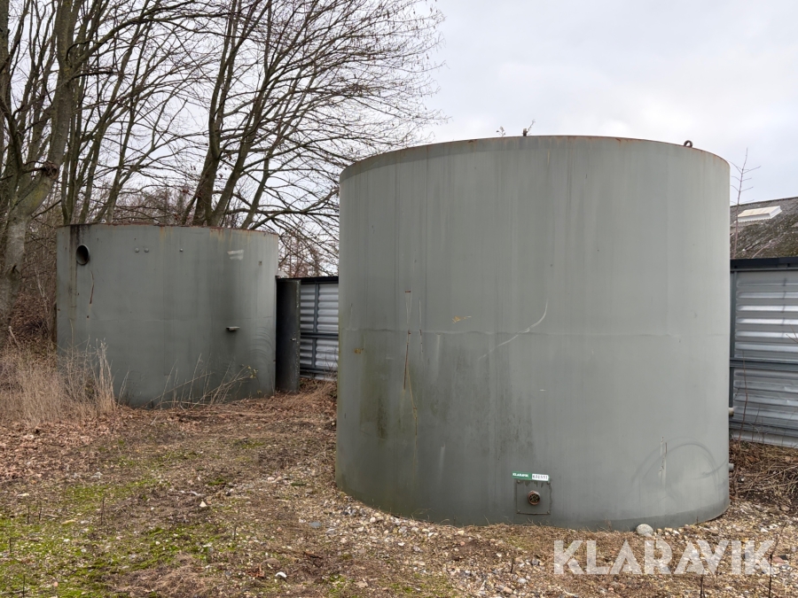 Fyrrum med silo overbygning