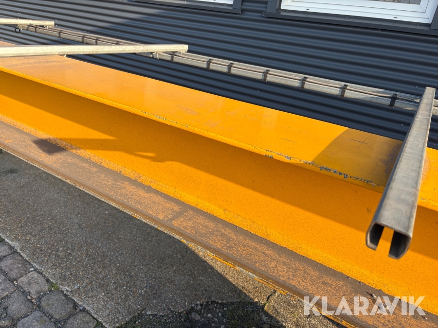Travers Kran Krone 2,0 tons