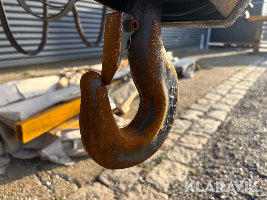 Travers Kran Krone 2,0 tons
