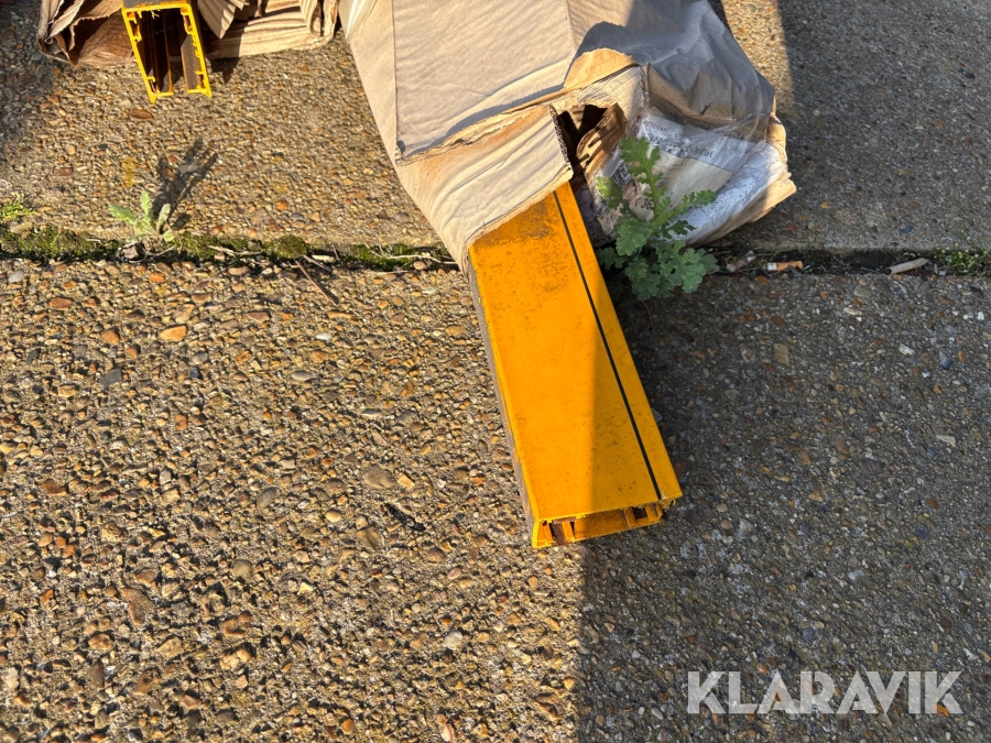 Travers Kran Krone 2,0 tons