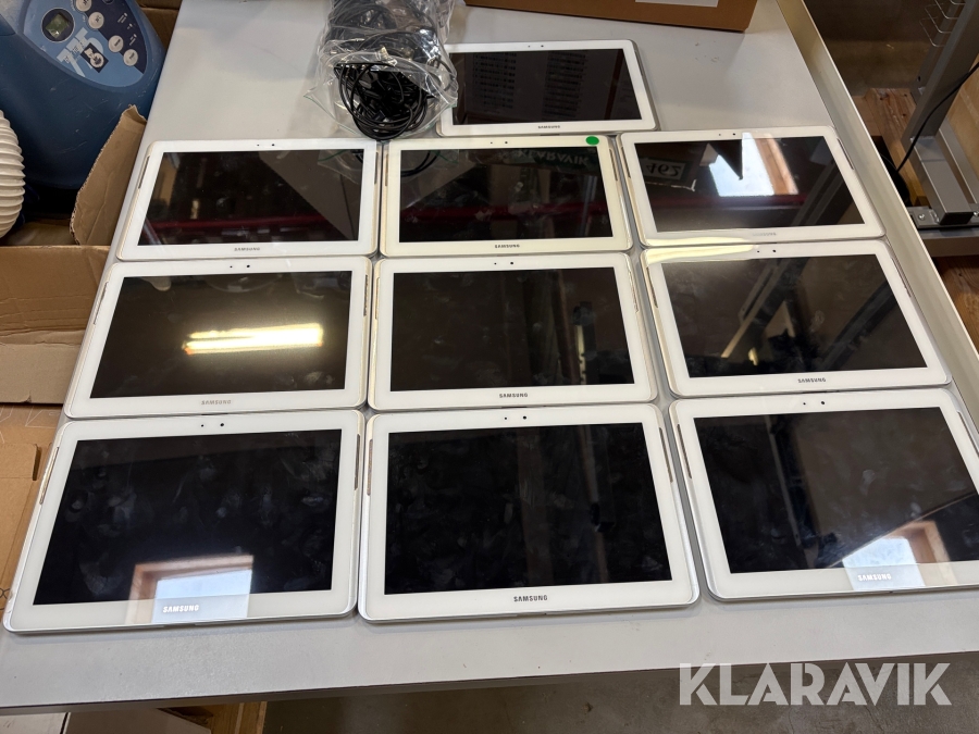 Tablets 10 styk Samsung GT-P5100 / 16GB