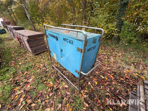 El skab El Bjørn Hfc63