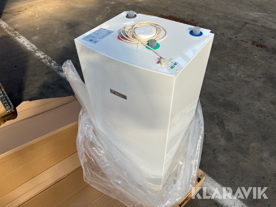 Varmtvandsbeholder Bosch W 65 OB C - 63 Liter