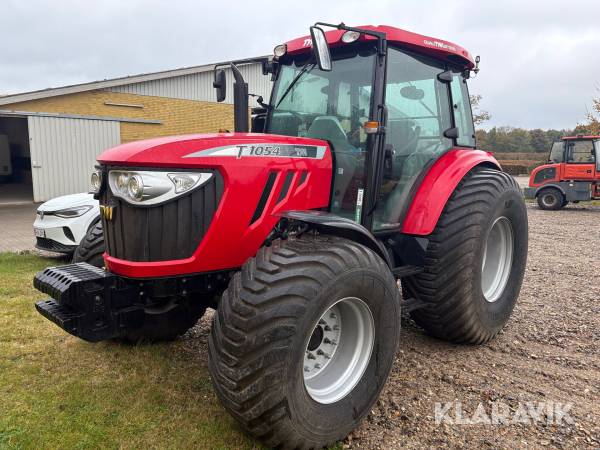 Traktor Tym T 1054